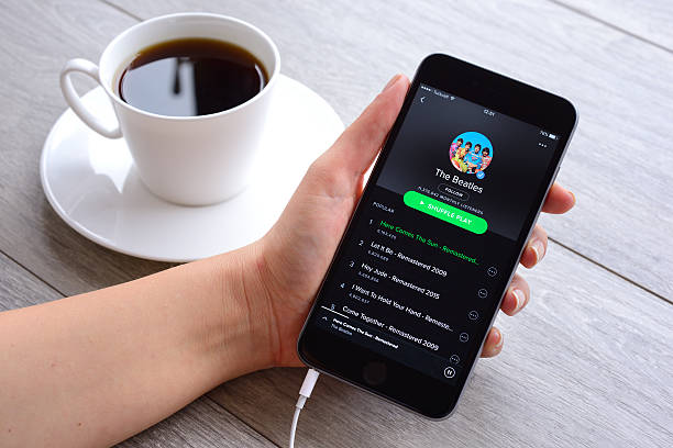 Spotify iPhone 스톡 사진