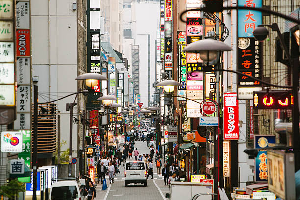 Akasaka is a residential and commercial district of Minato Ward , located north of the Roppongi district.