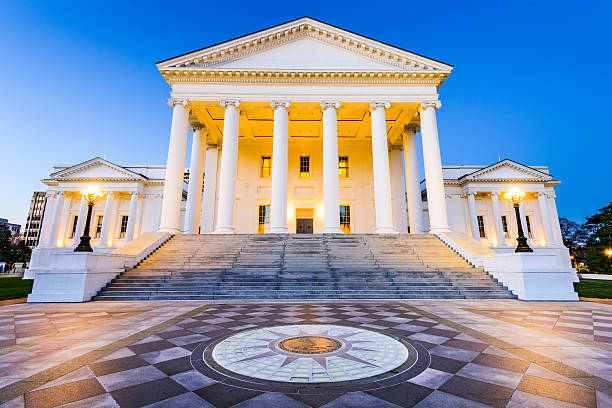 Richmond Virginia State Capitol Virginia State Capitol in Richmond, Virginia, USA. state capitol building stock pictures, royalty-free photos & images