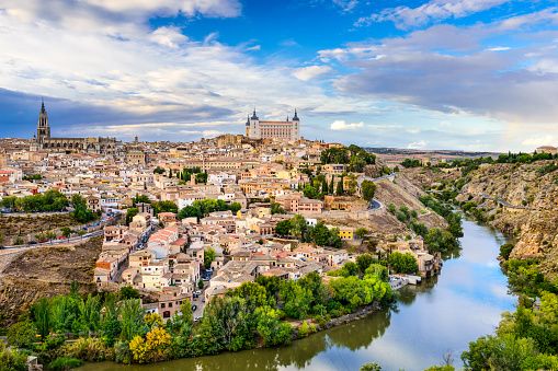 Toledo españa en el río photo