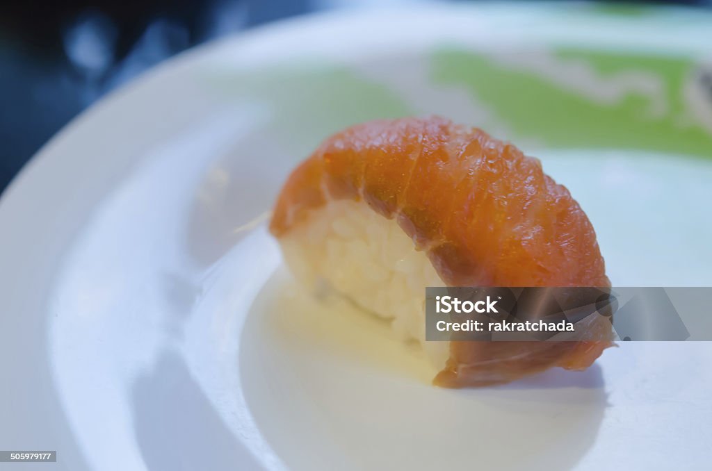 sushi mit Lachs - Lizenzfrei Asiatische Kultur Stock-Foto