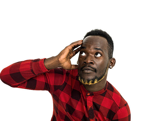 アフリカの男性のポートレート chequed シャツを着て赤 - chequed ストックフォトと画像