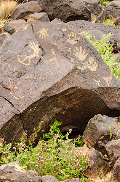 Petroglyph National Monument Petroglyph National MonumentPetroglyph National Monument albuquerque volcanoes stock pictures, royalty-free photos & images