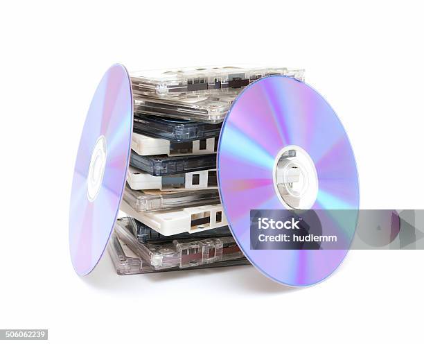 Cassete De Áudio De Cd - Fotografias de stock e mais imagens de Amontoar - Amontoar, Analógico, Antigo