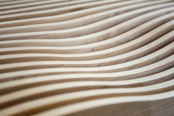 superficie in legno ondulato - caratteristica architettonica foto e immagini stock
