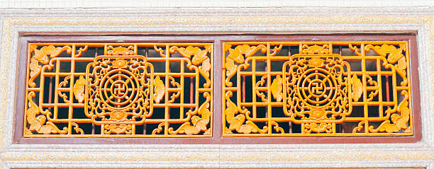 istock The Symmetry : Chinese Traditional wood carvings 506067652
