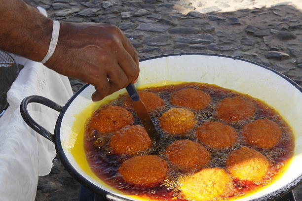 acarajé/palm/salvador-ba - akara fotografías e imágenes de stock