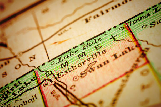istock Emmet | Iowa County maps 506116808