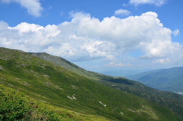 patch tuckerman gorge vue - tuckerman photos et images de collection