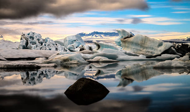 istock Jokulsarlon glacier lagoon 506154825