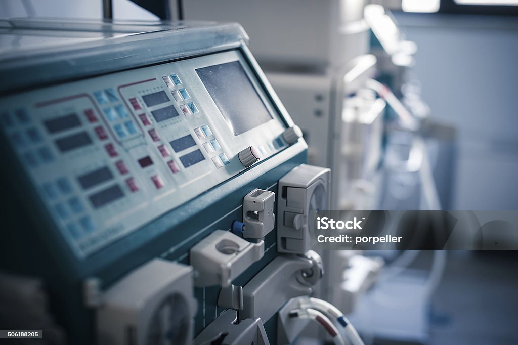 hemodialysis machine a dialyser or hemodialysis machine in an hospital ward Dialysis Stock Photo