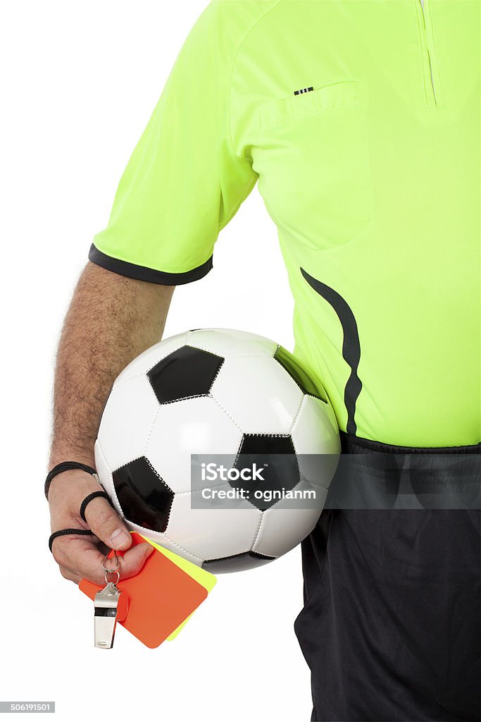 Arbitro con fischietto carte e palla - Foto stock royalty-free di Accessorio personale