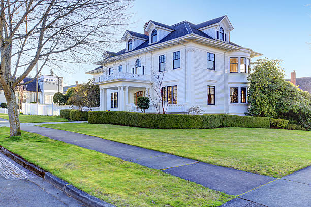 istock Luxury american house with curb appeal 506192619