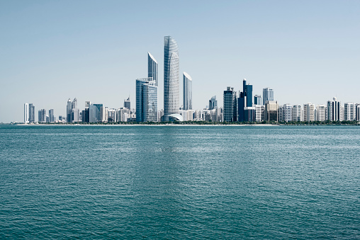 Edificios en Abu Dhabi, Emiratos Árabes Unidos photo