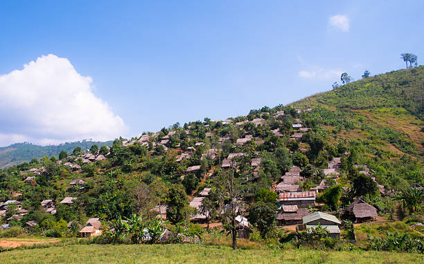aldeia de termo - hmong imagens e fotografias de stock
