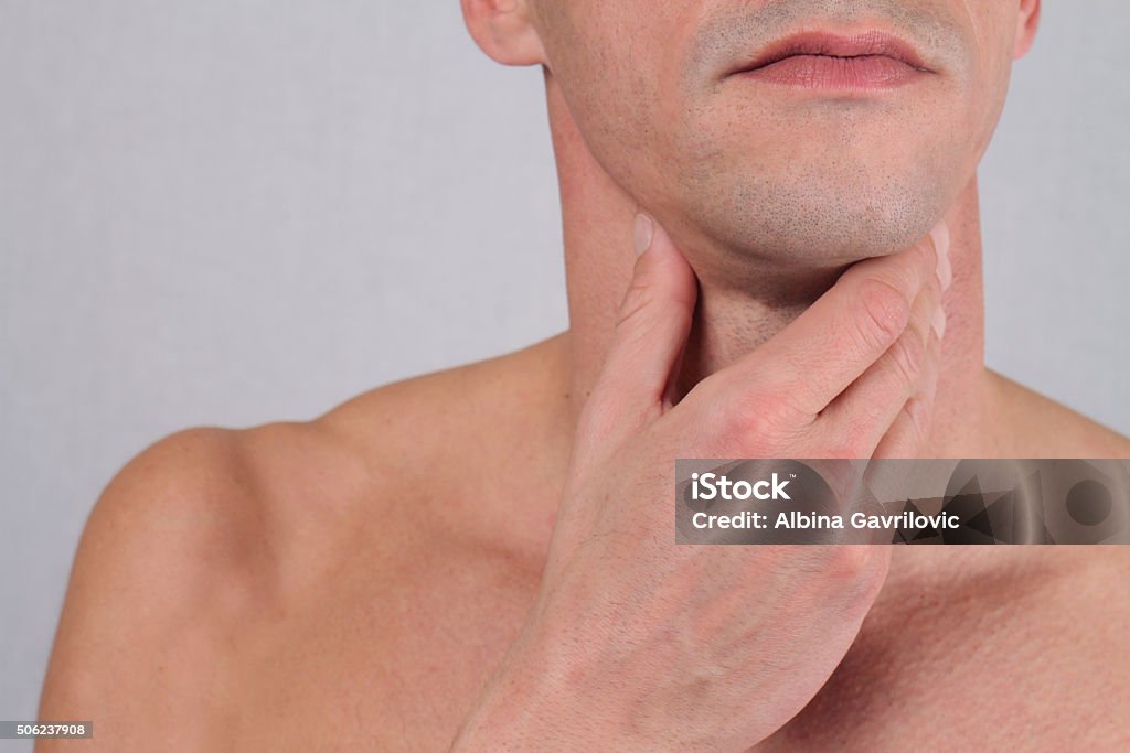 Homme Glande thyroïde contrôle - Photo de Adulte libre de droits