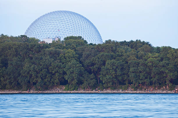 biosfera di montreal - dome montreal geodesic dome built structure foto e immagini stock