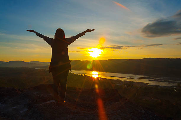 istock Women is refreshing atmosphere on Hilltop 506284148