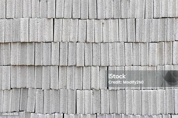 Betonowy Blok Z Cegły Ceramiczne Stosowane W Budowie - zdjęcia stockowe i więcej obrazów Betonowy