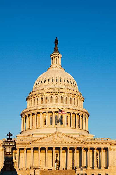 istock Capitol in the Morning 506316730