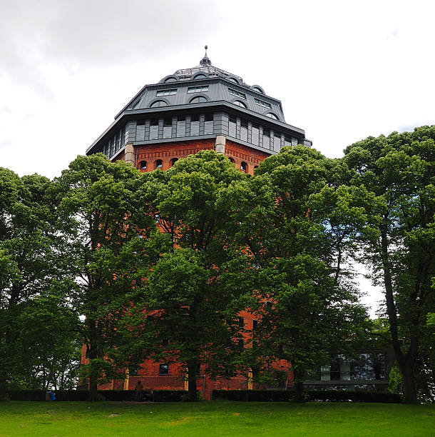 istock Sudbury water tower, Hamburg 506328573