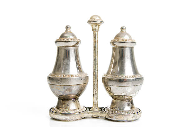 istock Old Metallic Salt and Pepper 506328967