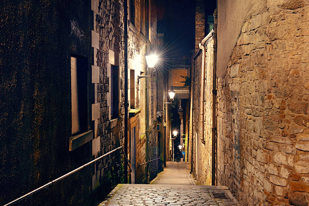 istock Edinburgh city street 506338350