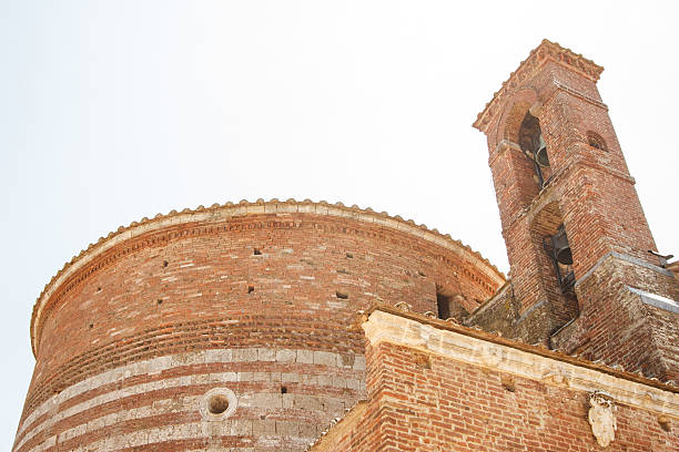 o abadia de são galgano - italy old ruin abbey basilica imagens e fotografias de stock