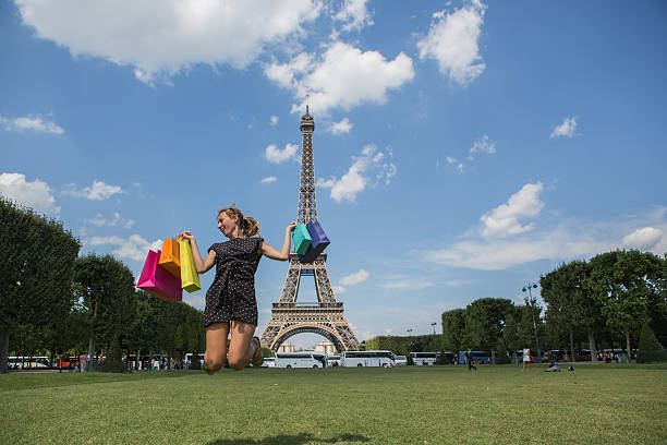 istock Fun to shop in Paris 506397315