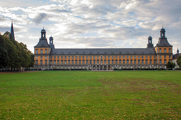 istock Main building of university in Bonn 506402107