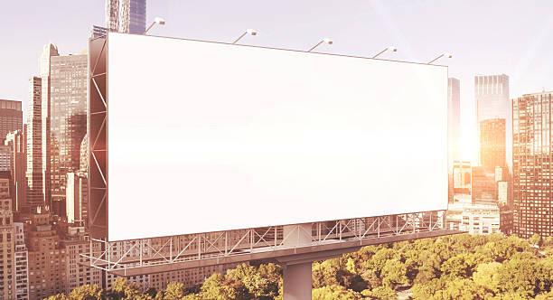 istock Outdoor advertising 506435702