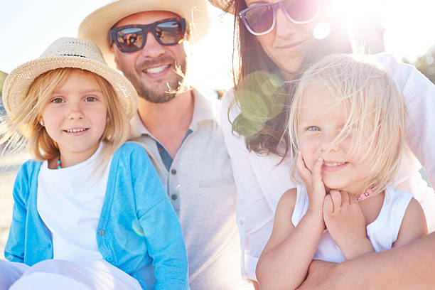 istock Family in sunshine 506469937