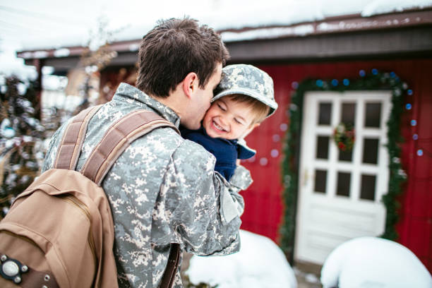 istock Daddy soldier's back for Christmas 506471802