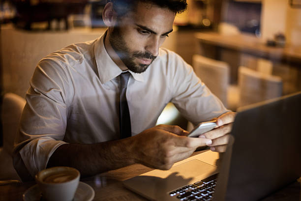 istock Businessman inside coffee shop 506480284