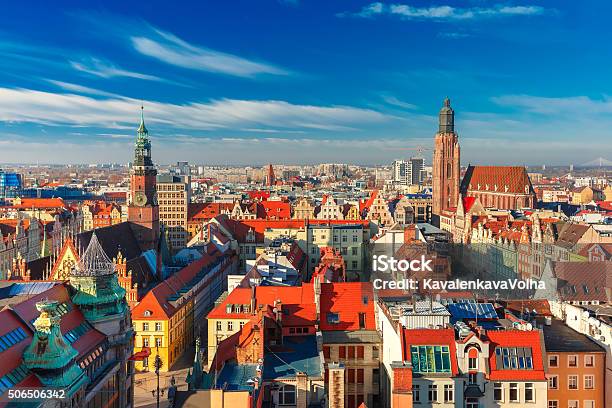 Foto de Vista Aérea De Wroclaw Da Manhã e mais fotos de stock de Polônia - Polônia, Wroclaw, Cidade