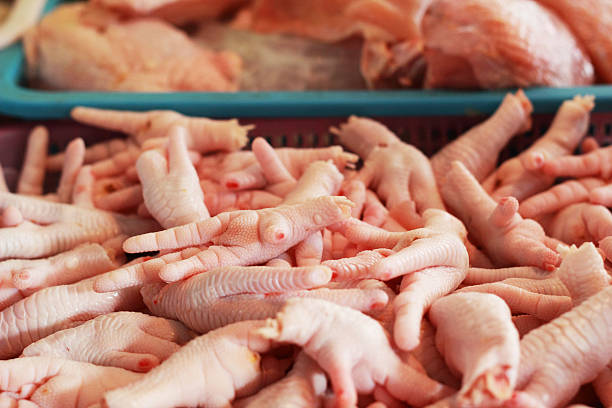 istock Fresh chicken foot in the markets 506540669