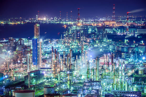 Industry Industrial skyline in Yokkaichi, Japan. mie prefecture photos stock pictures, royalty-free photos & images