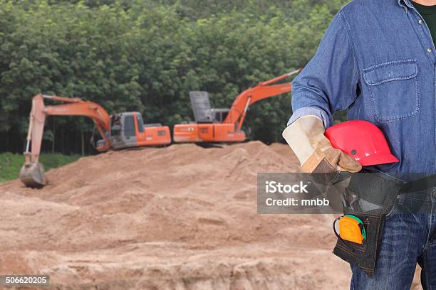 Foto de Engenheiro No Local e mais fotos de stock de Adulto - Adulto, Arquiteto, Arquitetura