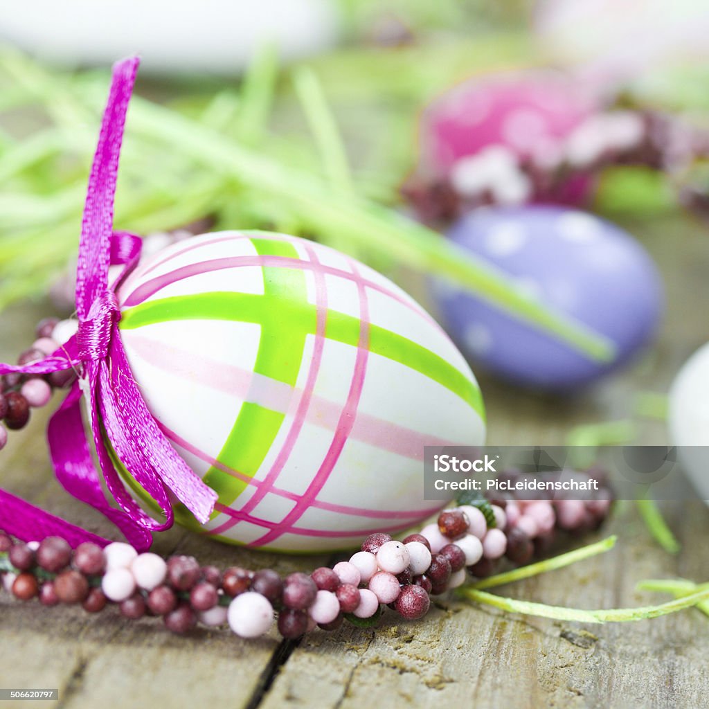 uova di Pasqua - Foto stock royalty-free di Ambientazione esterna