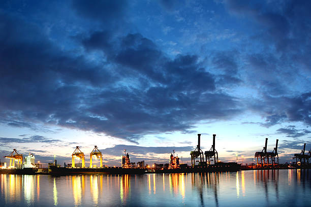 istock Thailand harborat sunrise Couldy 506621095