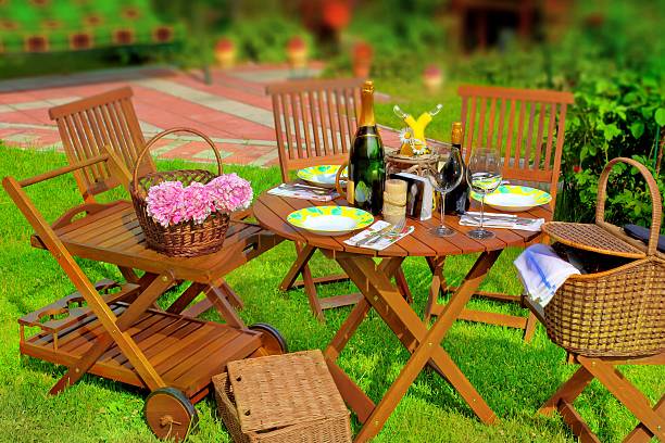 istock Summer Party or Picnic Scene 506621299