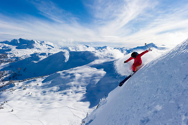 mulher fazendo um atleta em pó à - skiing winter sport powder snow athlete - fotografias e filmes do acervo