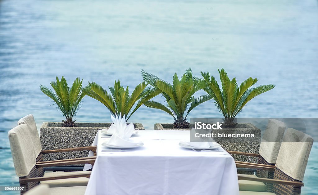Restaurante en la playa - Foto de stock de Blanco - Color libre de derechos