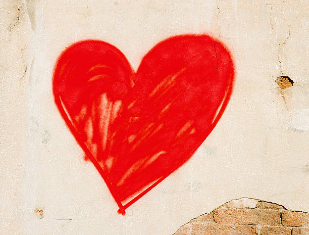 istock Loveheart on concrete 506669853