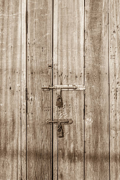 istock old wood door 506671118
