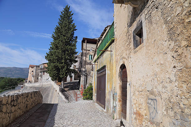 Vista della città vecchia-Corfinio, L'Aquila - foto stock