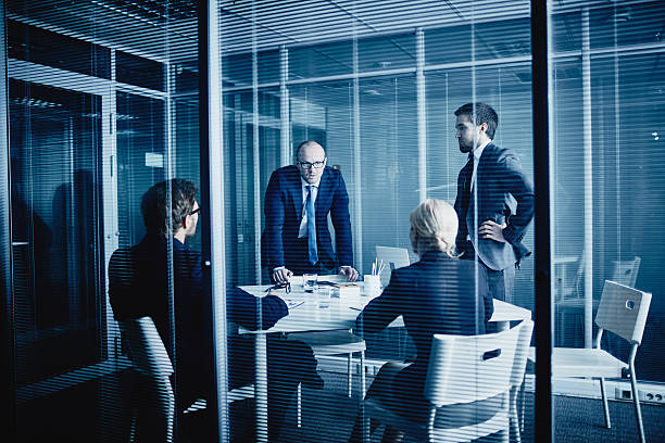 istock Meeting in office 506713328