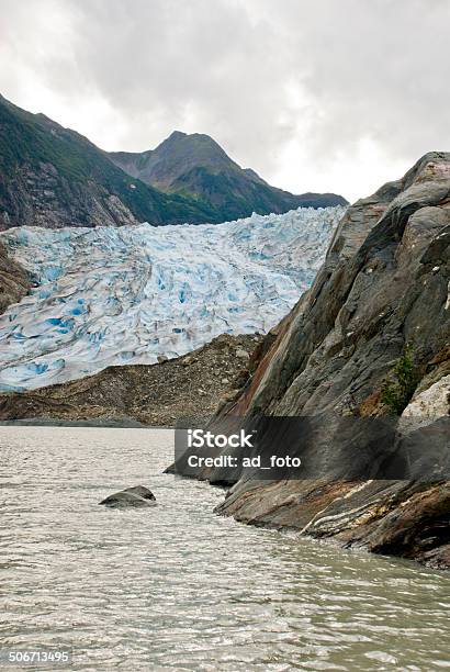 Alaskadavidson Glaciar Foto de stock y más banco de imágenes de Aire libre - Aire libre, Alaska - Estado de los EE. UU., América del norte