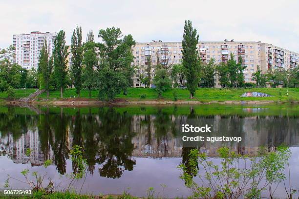 Arquitetura Comunista Soviética Edifícios Em Kiev Ucrânia Canal - Fotografias de stock e mais imagens de Abandonado