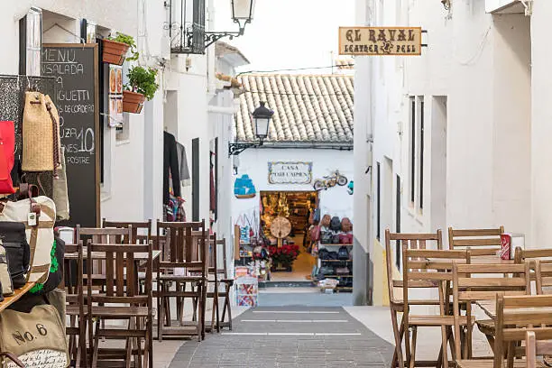 "A December getaway to the beautiful village of Guadalest passing through Altea - Diego Moreno"Village of Guadalest.